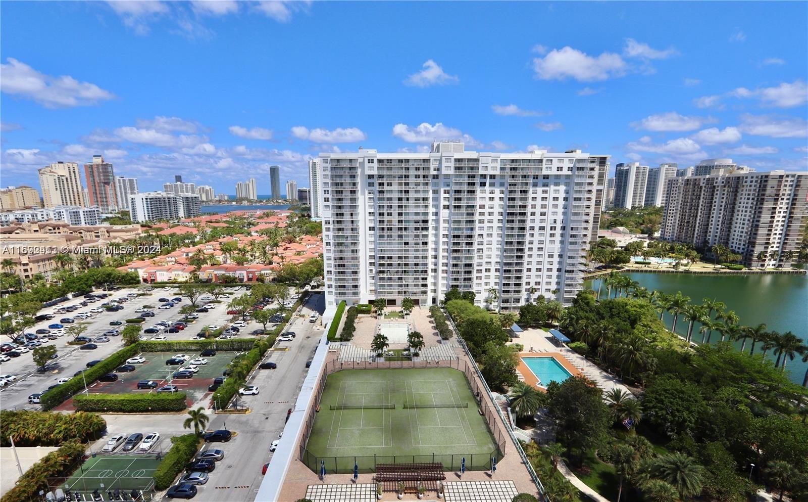 2801 NE 183rd St #216W, Aventura, Florida image 32