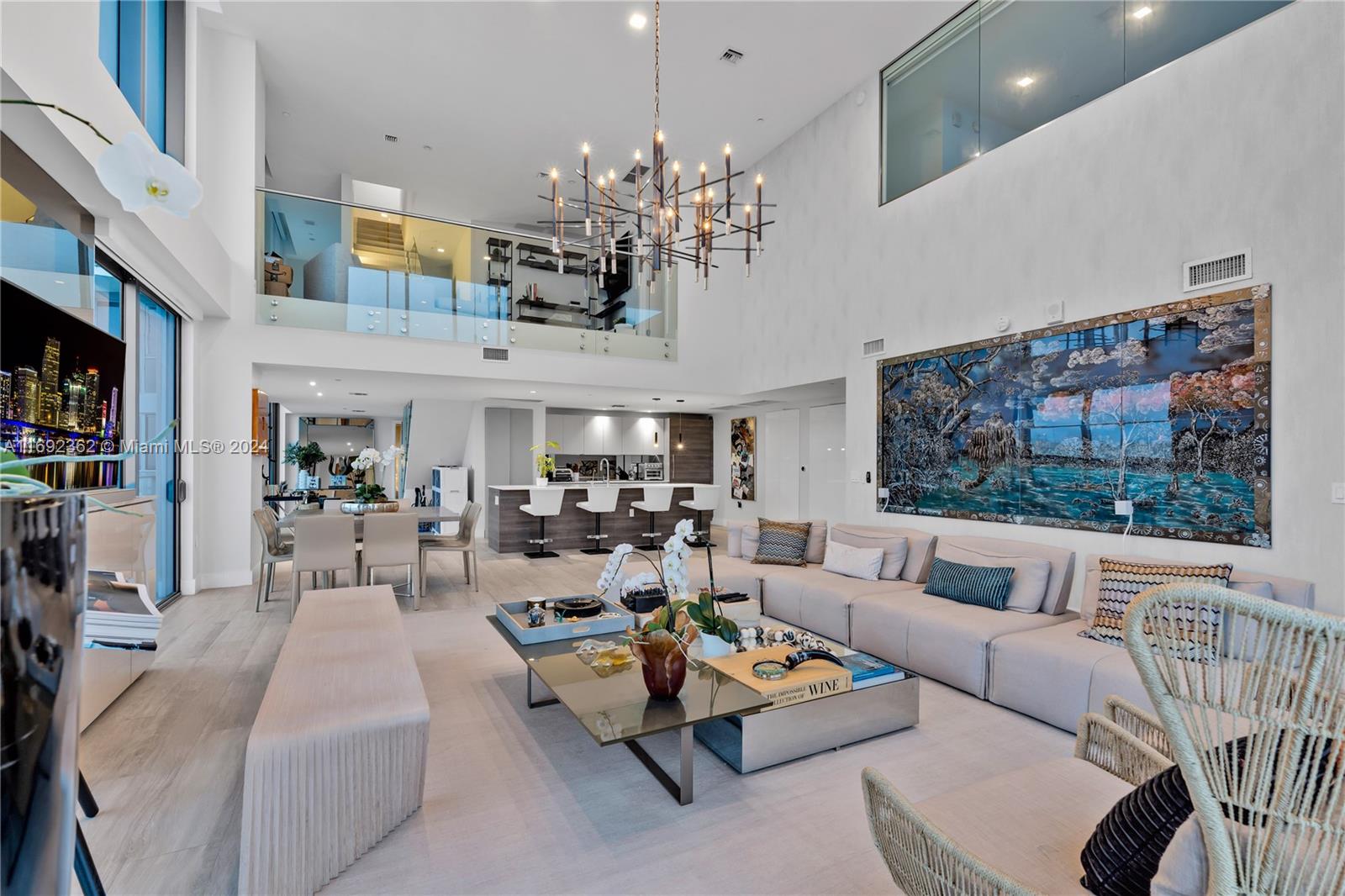Condo for Sale in Miami, FL