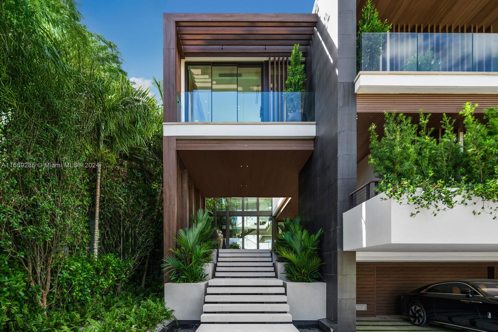 220 W Dilido Dr, Miami Beach, Florida image 3