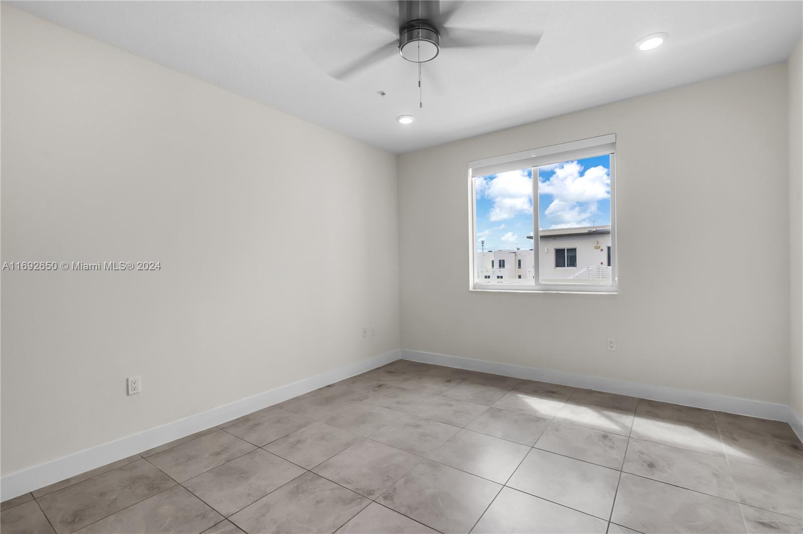 10295 NW 64th Ter #302, Doral, Florida image 19