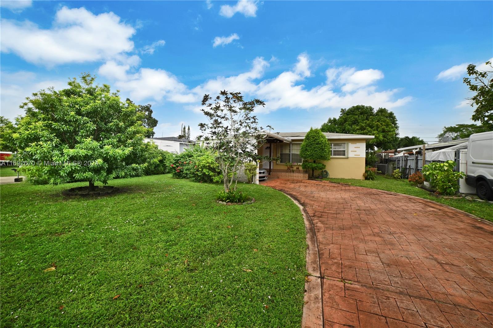 Listing Photo 35
