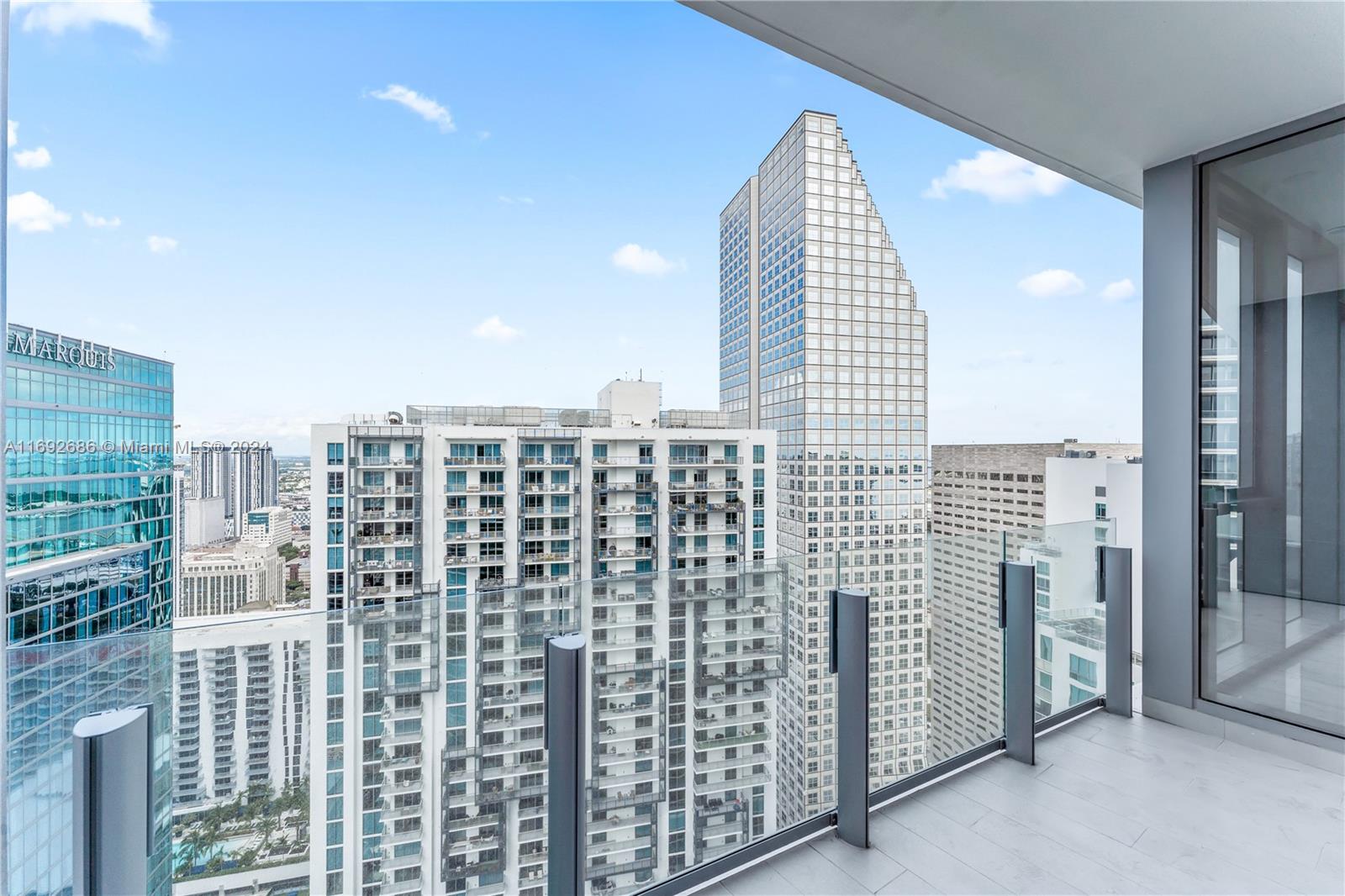 300 Biscayne Blvd Way #4309, Miami, Florida image 17