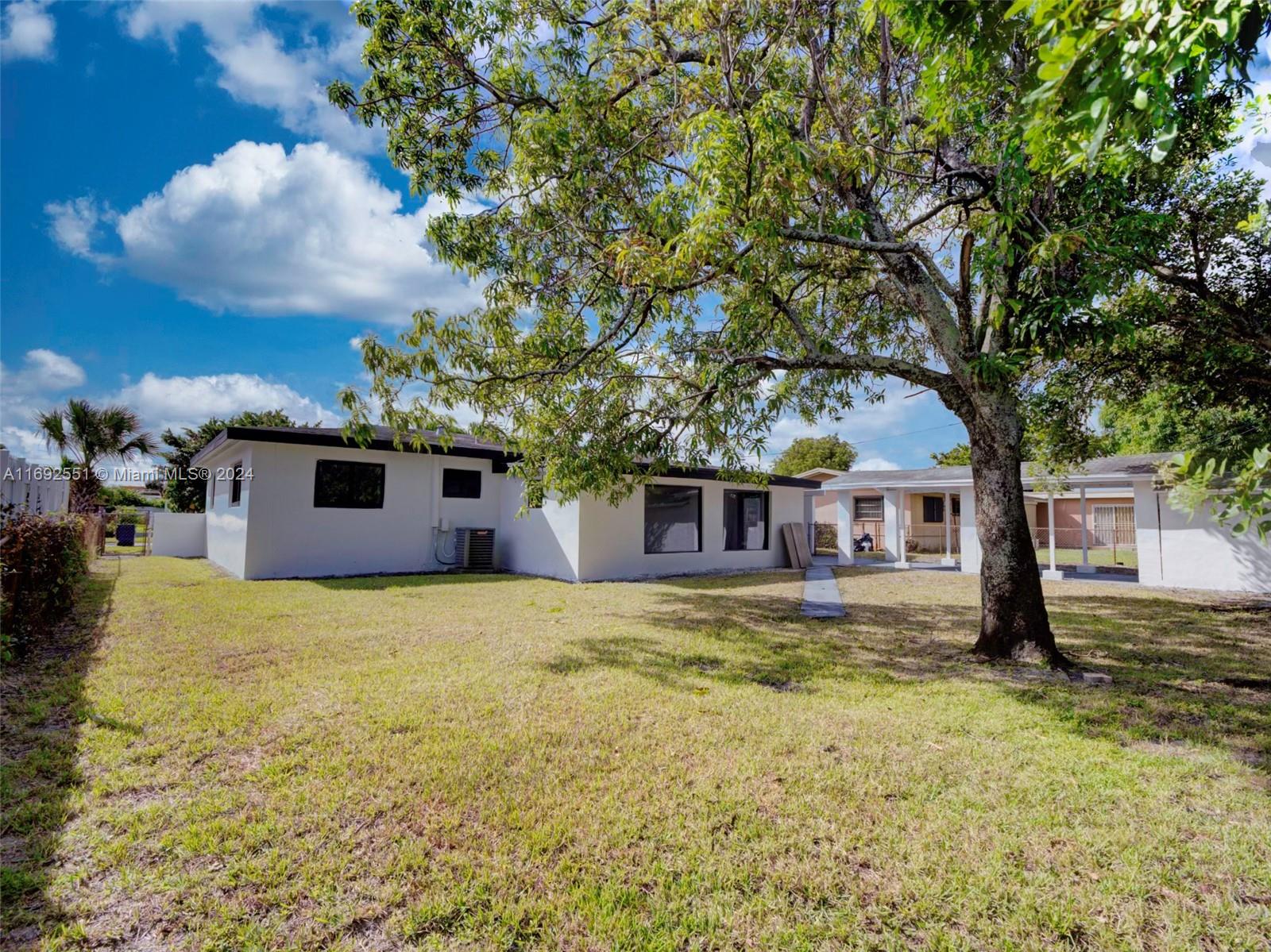 3401 NW 188th St, Miami Gardens, Florida image 9