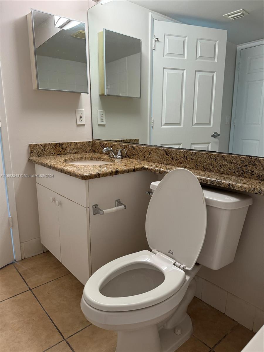 2600 S University Dr #205, Davie, Florida image 34