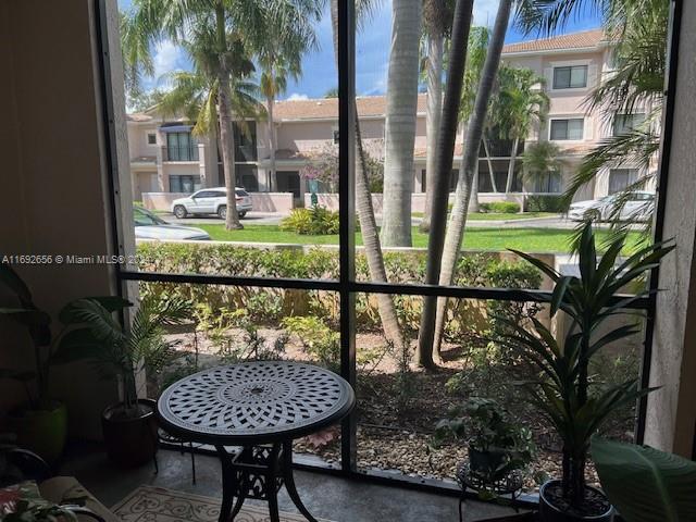 2803 Sarento Pl #112, Palm Beach Gardens, Florida image 2