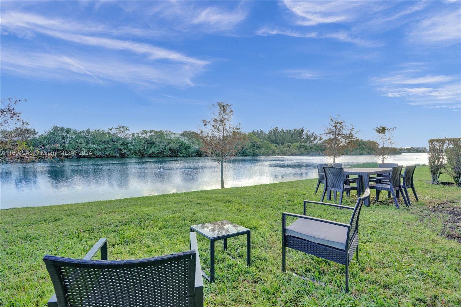 9550 E Plum Harbor Way #9550, Tamarac, Florida image 31