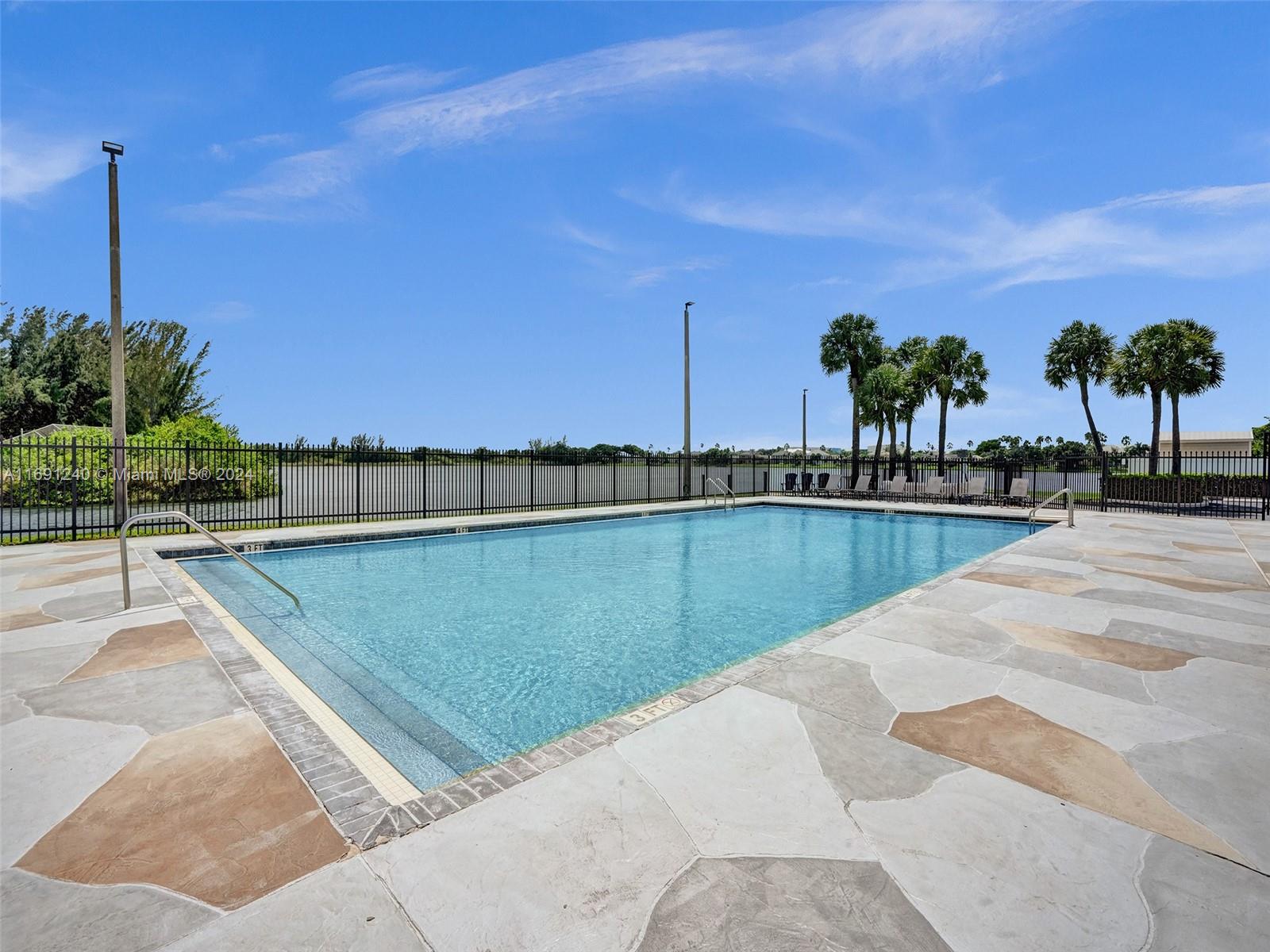 9550 E Plum Harbor Way #9550, Tamarac, Florida image 34