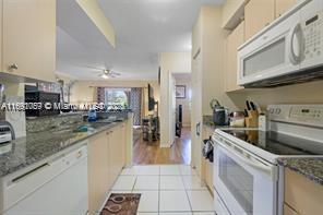 2493 Centergate Dr #102, Miramar, Florida image 2