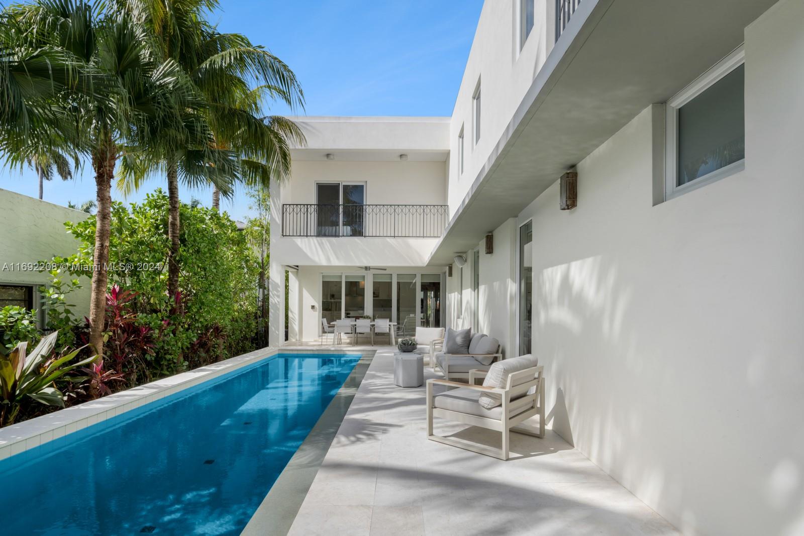 4485 Royal Palm Ave, Miami Beach, Florida image 35