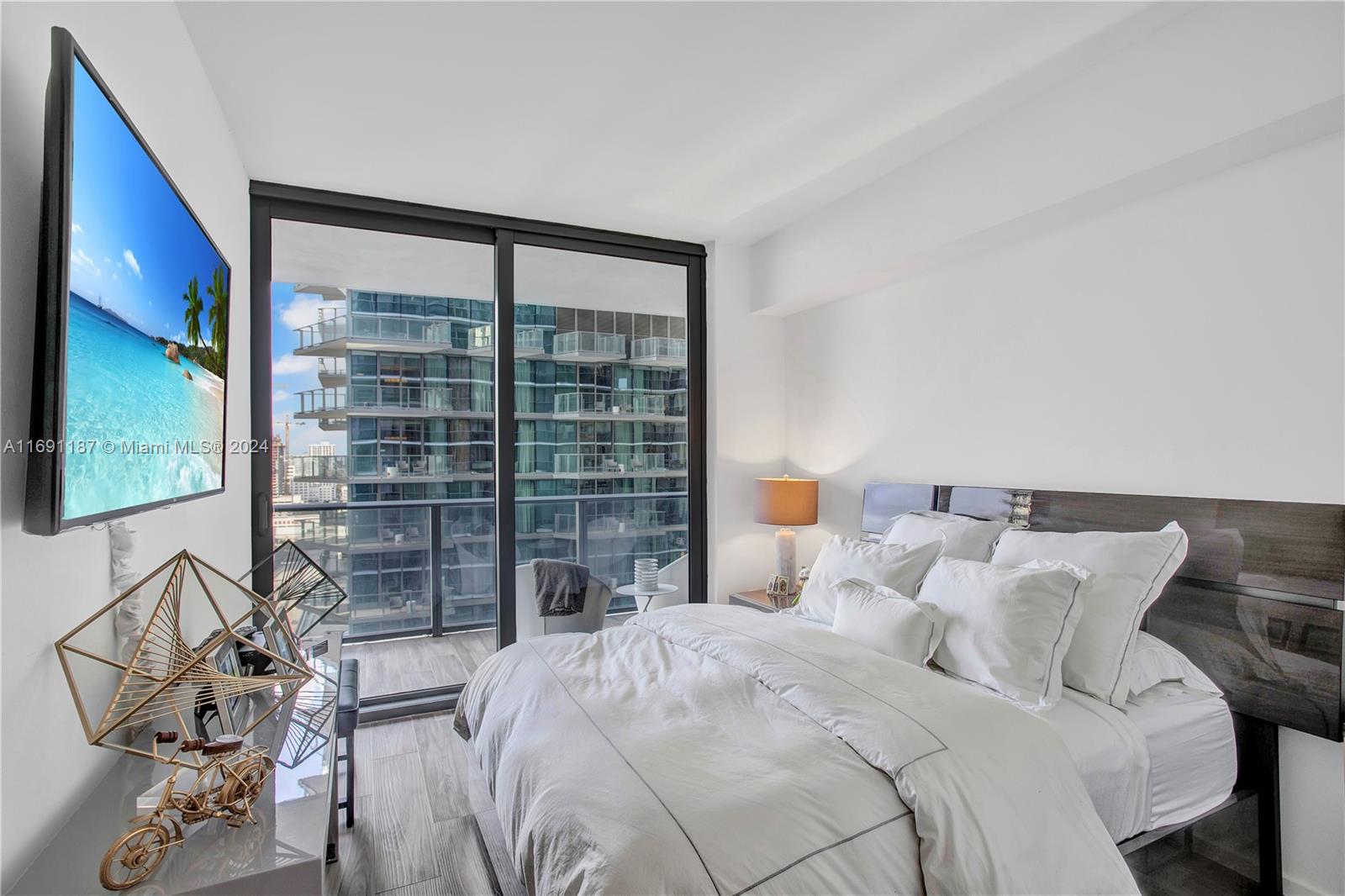 801 S Miami Ave #2209, Miami FL 33130