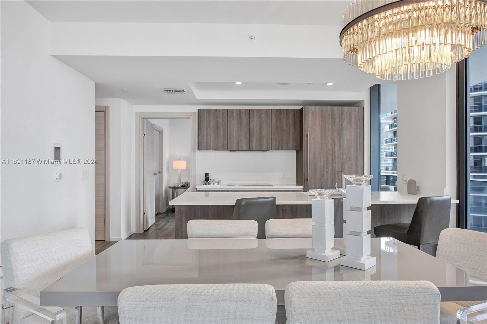 801 S Miami Ave #2209, Miami FL 33130