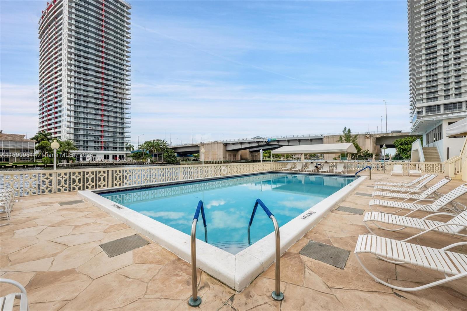 1825 S Ocean Dr #204, Hallandale Beach, Florida image 15