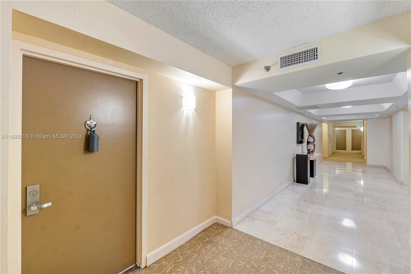 6767 Collins Ave #1106, Miami Beach, Florida image 25