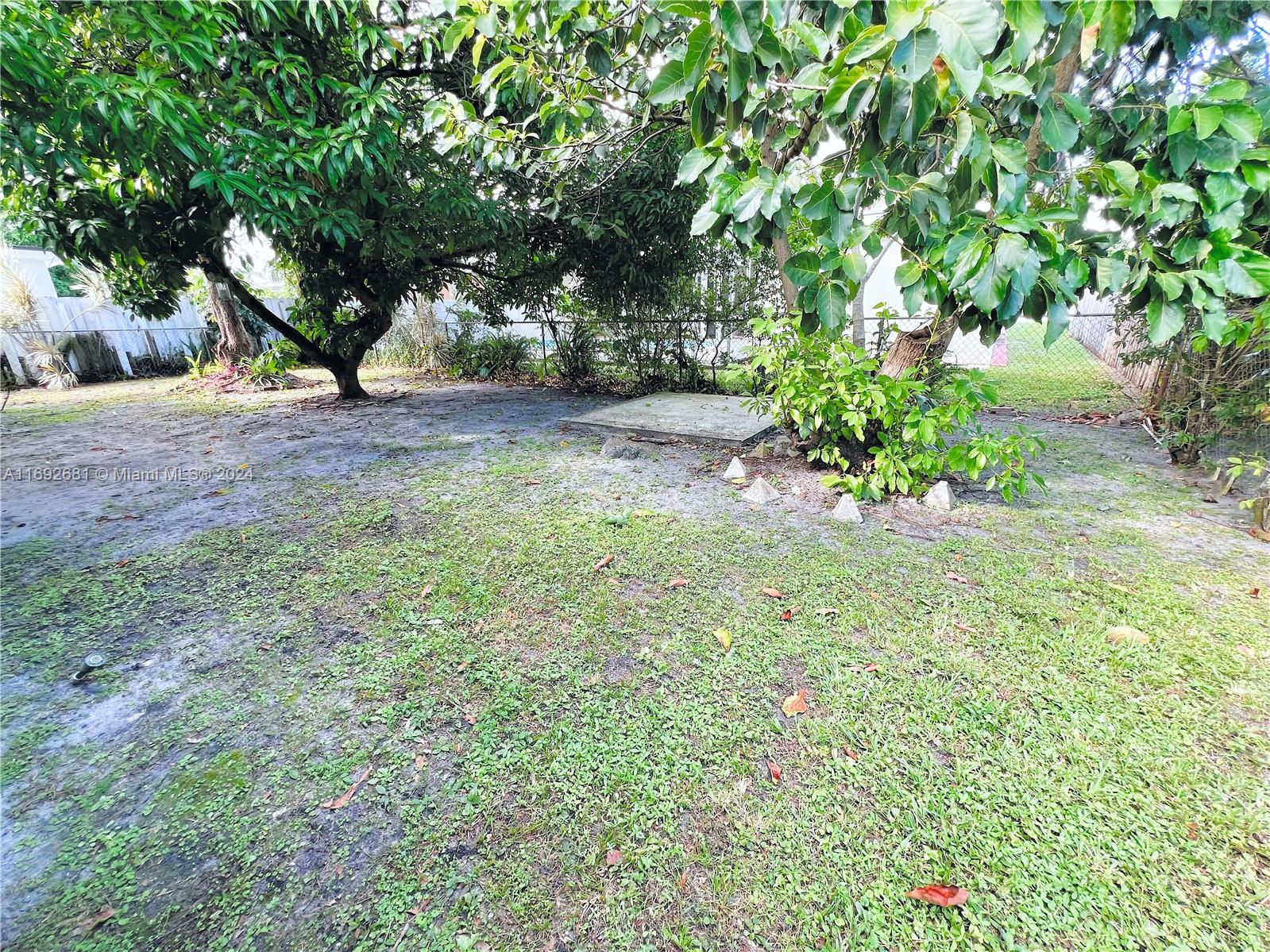 Listing Photo 18