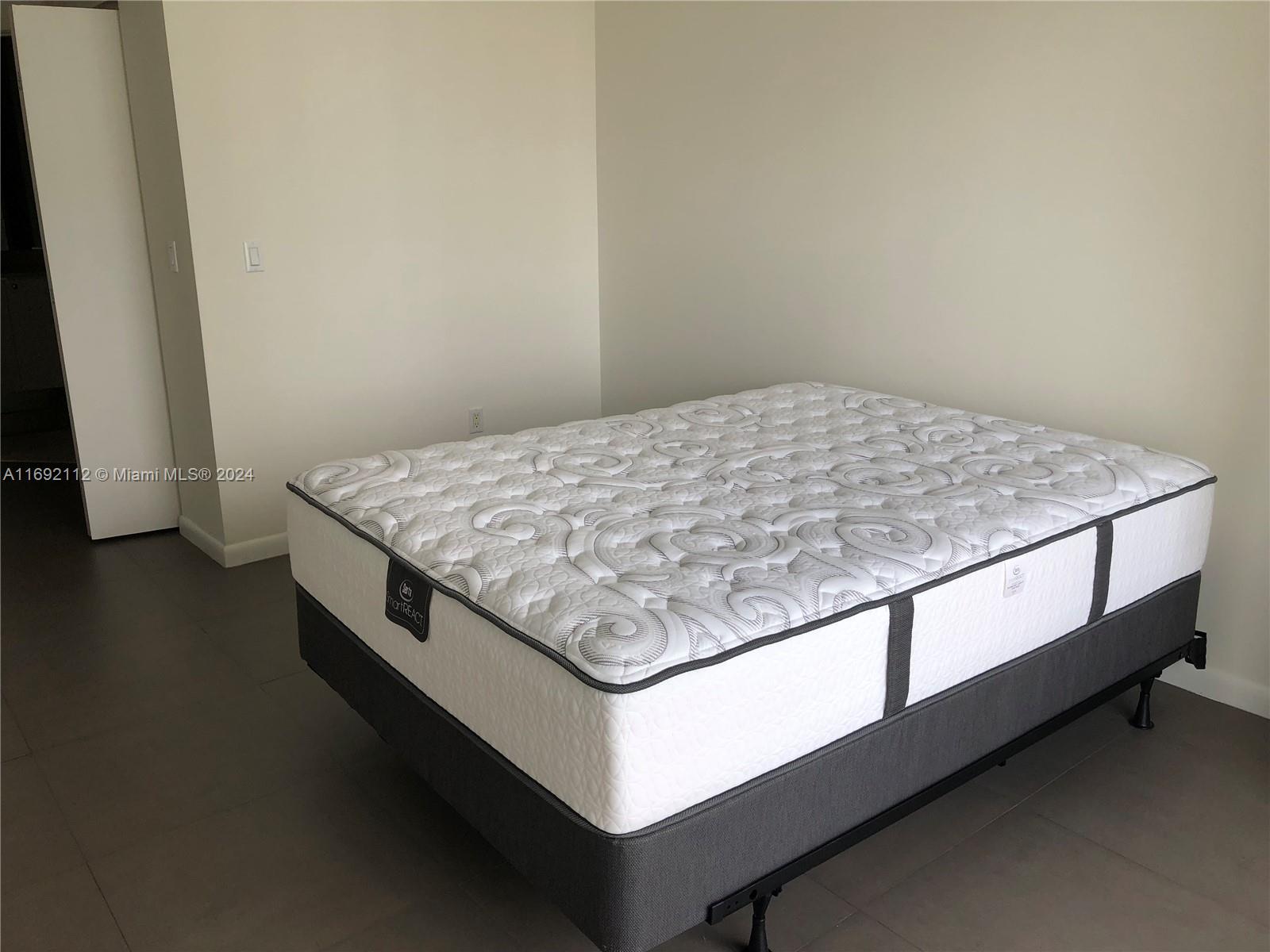 901 Brickell Key Blvd #3305, Miami FL 33131