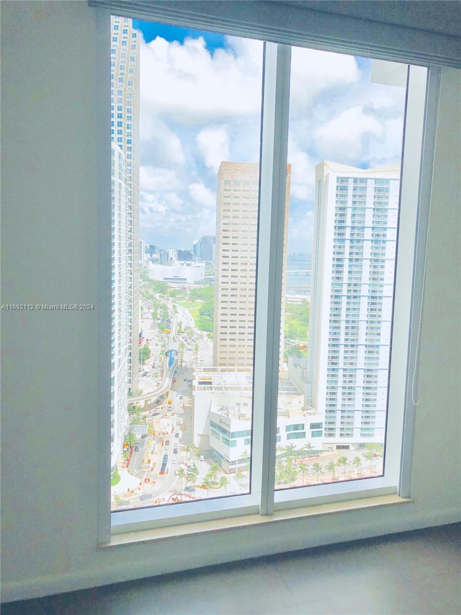 901 Brickell Key Blvd #3305, Miami FL 33131