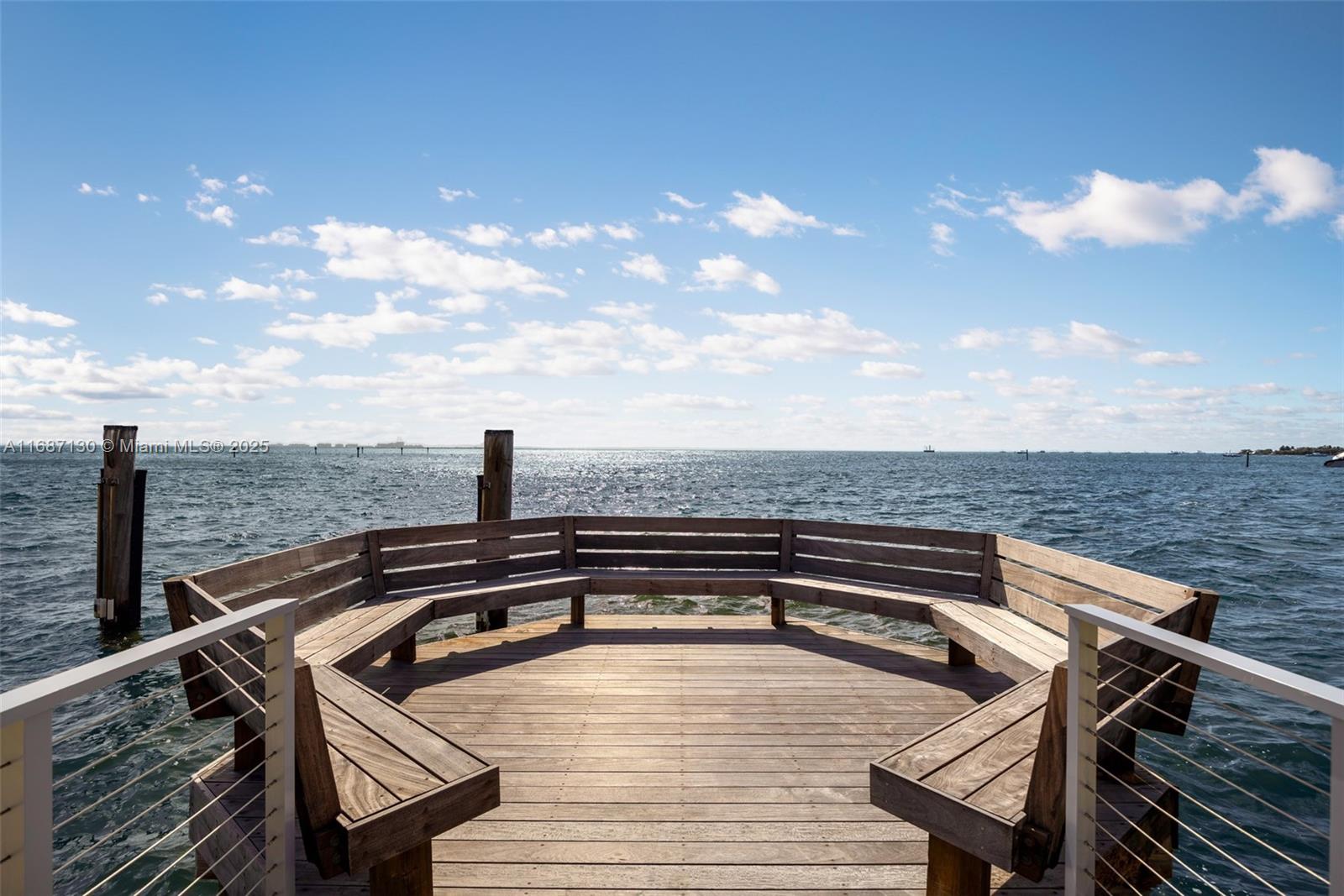 2000 Bayshore Dr Unit 4, Coconut Grove, Florida 33133
