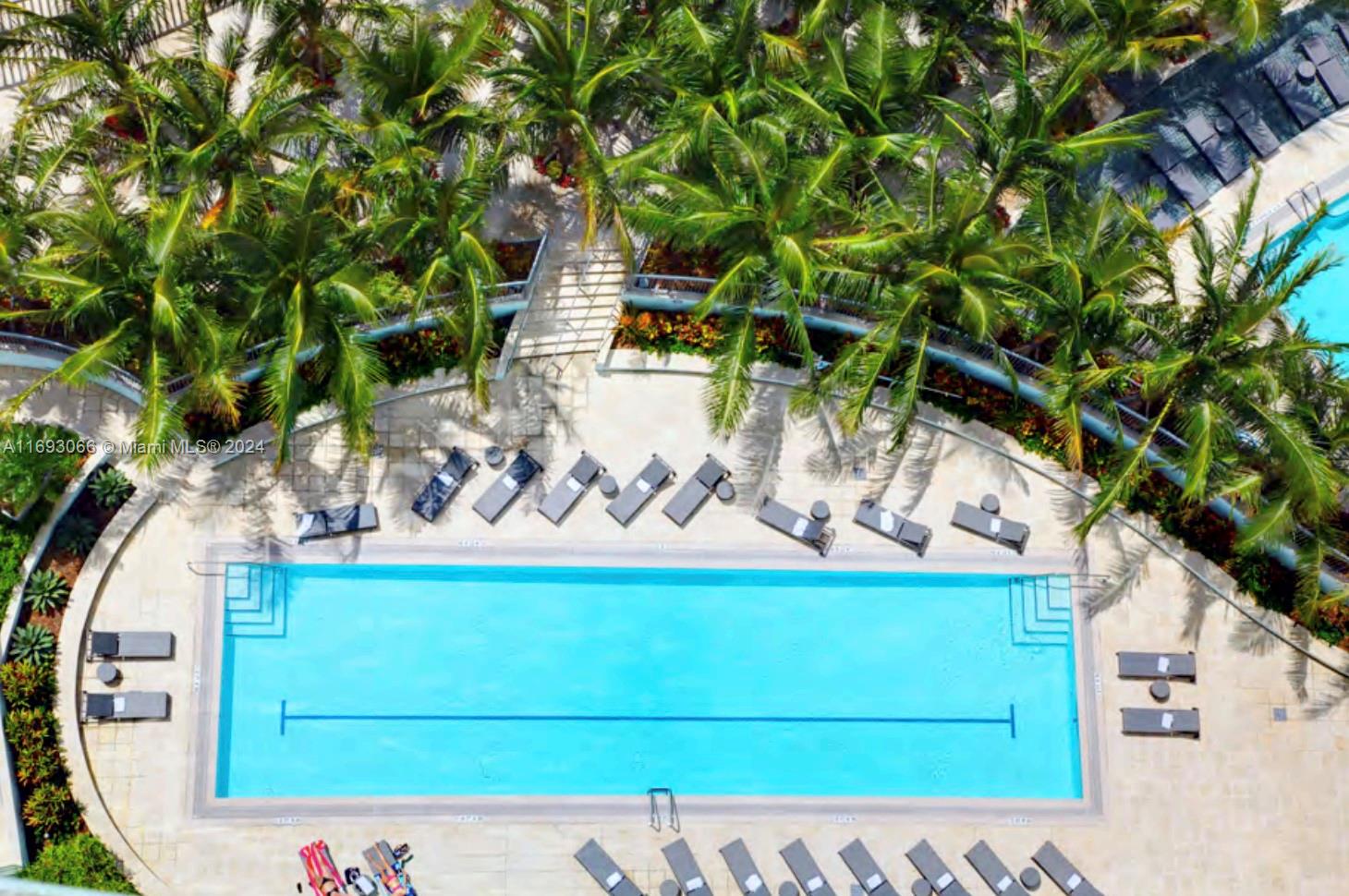 900 Biscayne Blvd #2312, Miami FL 33132