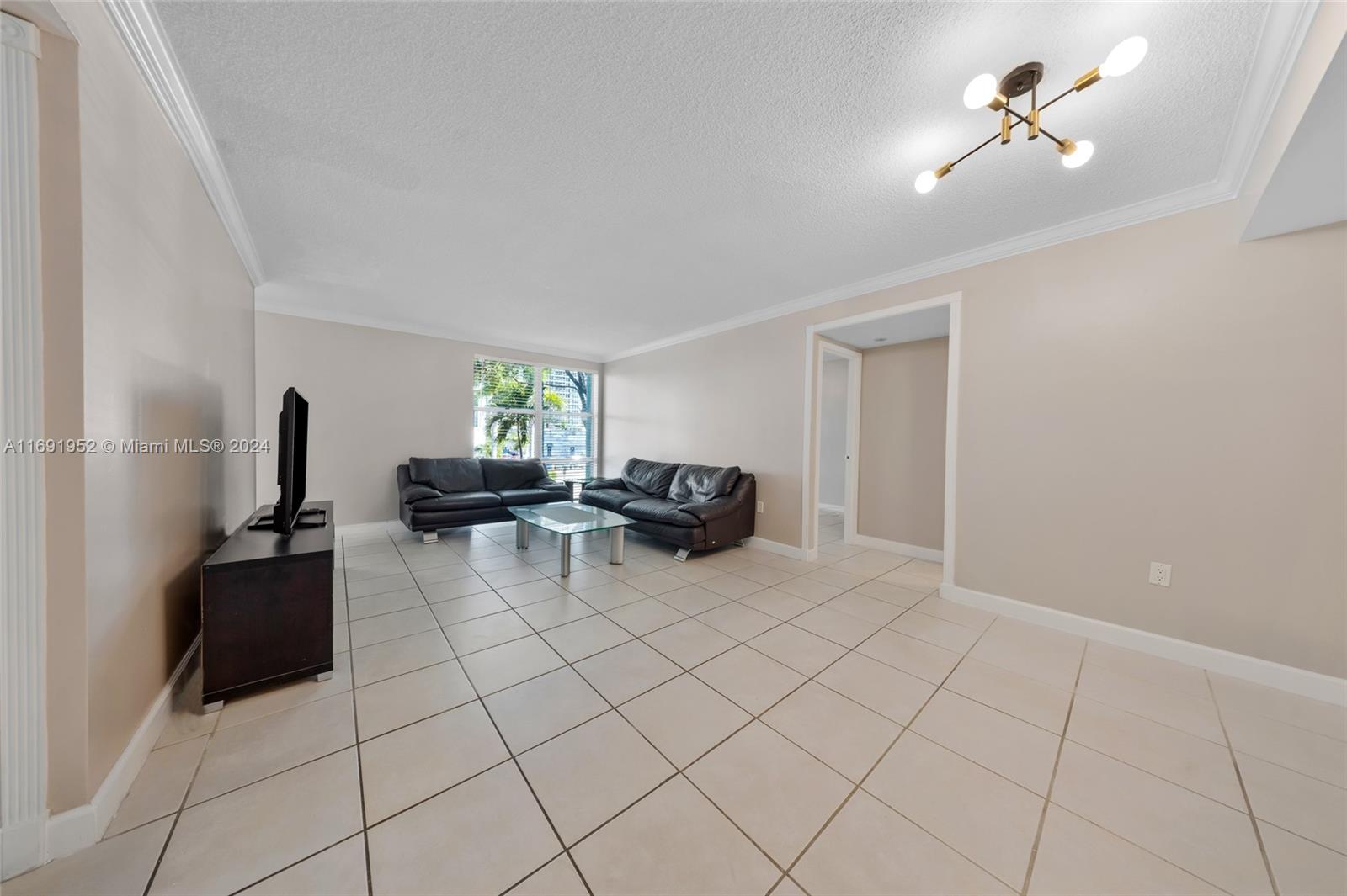 17620 Atlantic Blvd #208, Sunny Isles Beach, Florida image 7