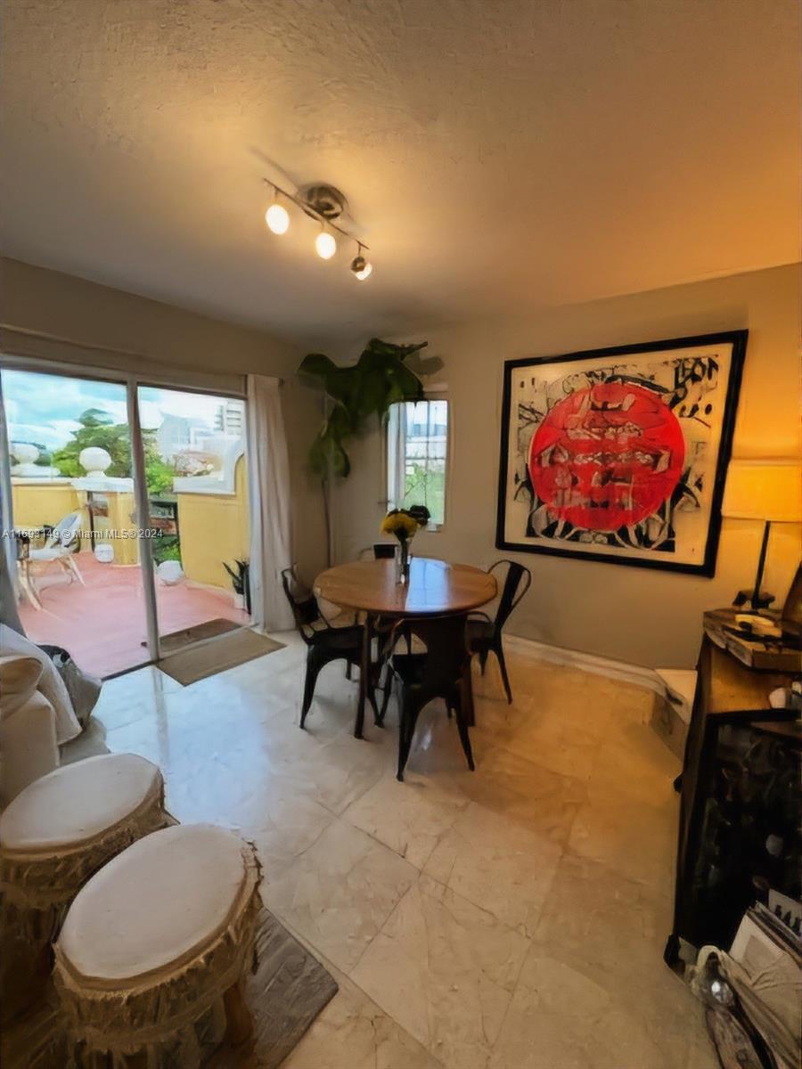 322 Madeira Ave #502, Coral Gables, Florida image 3