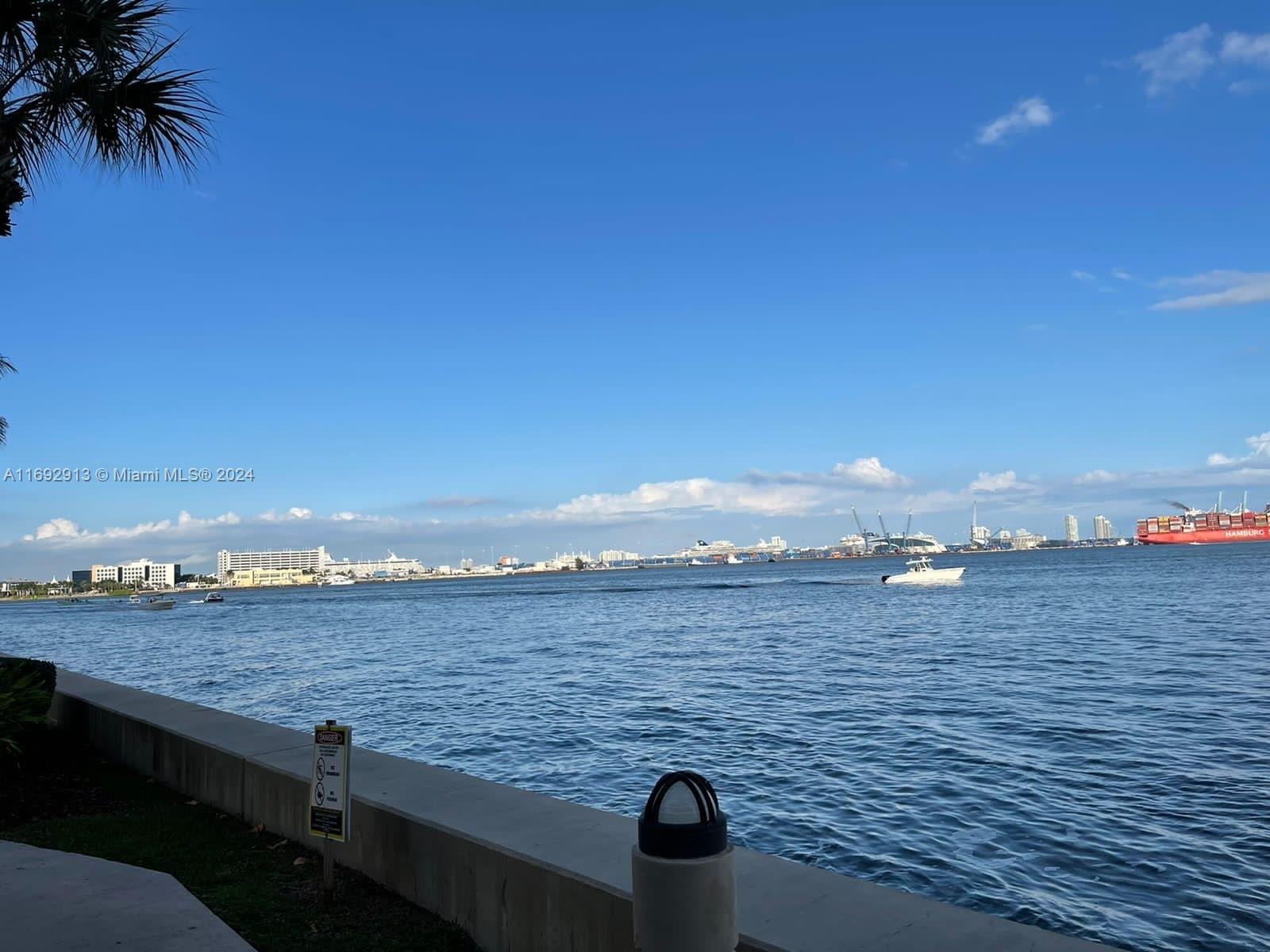 770 Claughton Island Dr #2107, Miami FL 33131