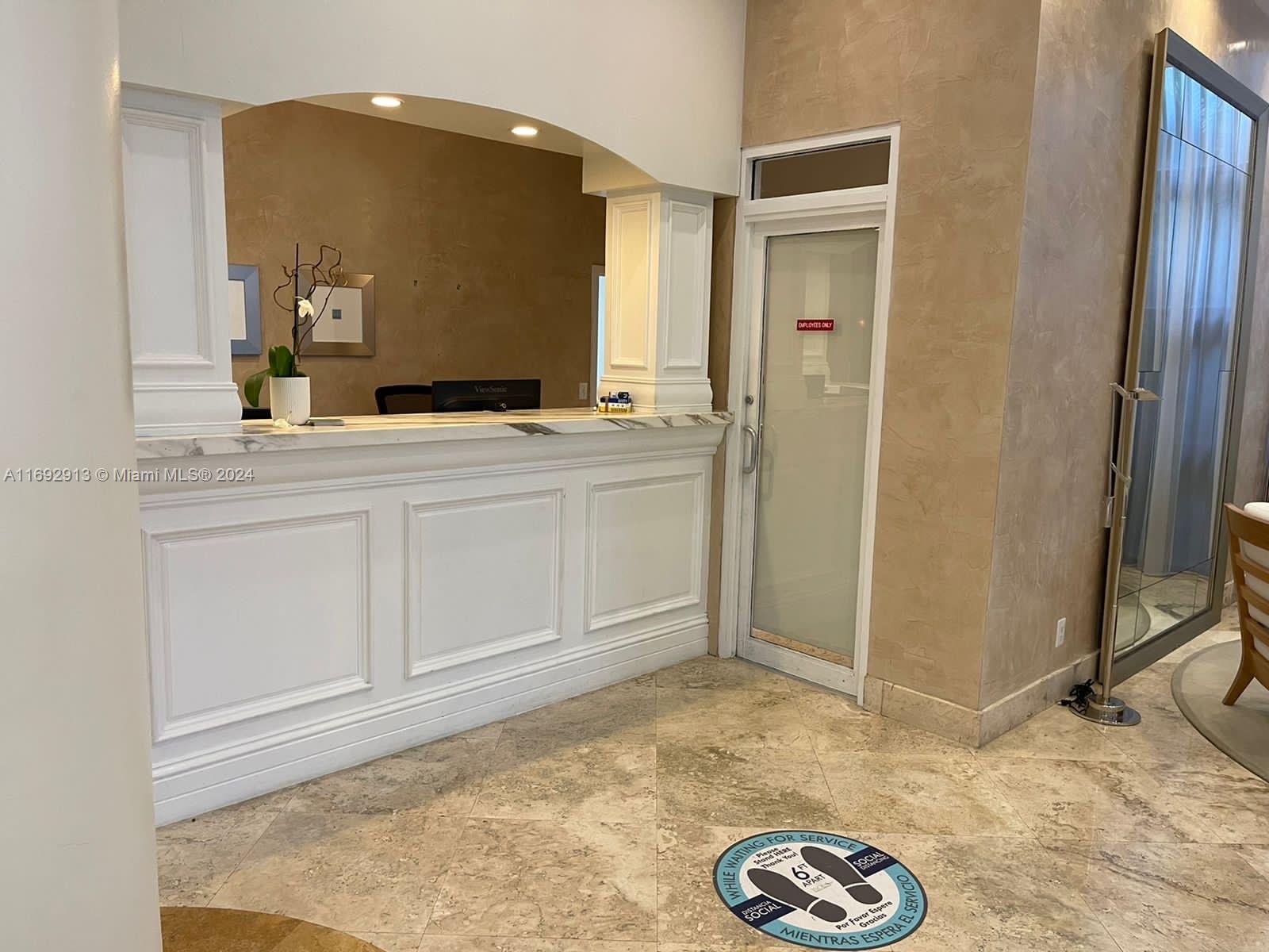 770 Claughton Island Dr #2107, Miami FL 33131