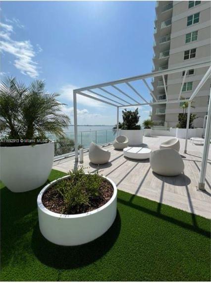 770 Claughton Island Dr #2107, Miami FL 33131