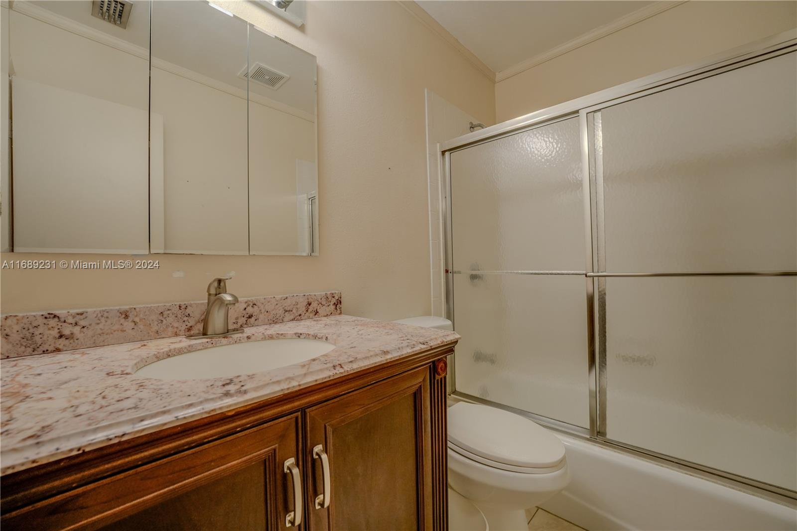 2905 Pierce St #17, Hollywood, Florida image 23