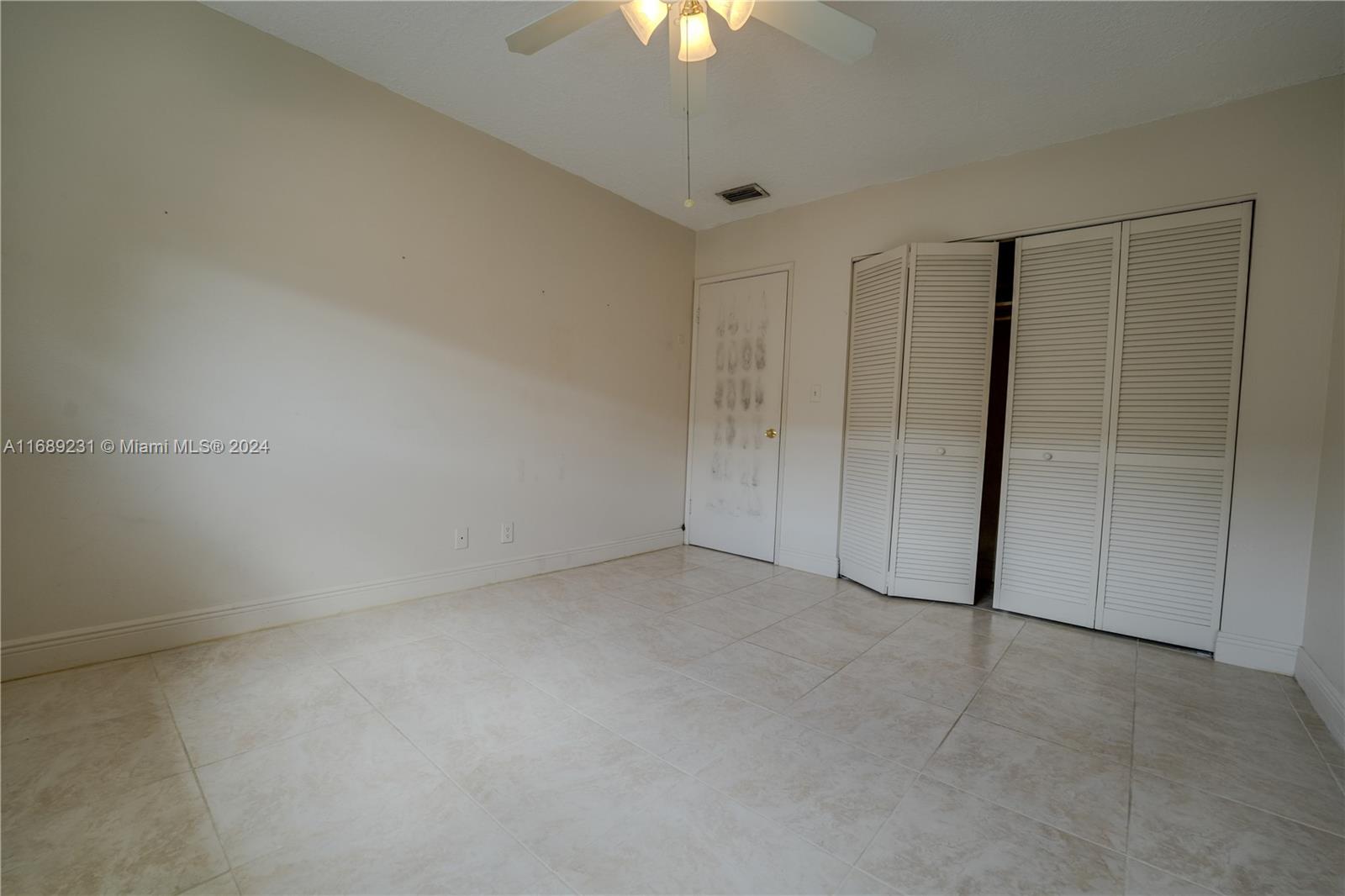 2905 Pierce St #17, Hollywood, Florida image 27