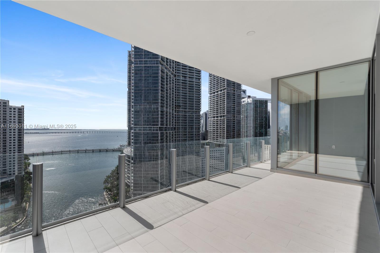 300 Biscayne Boulevard #2103, Miami, Florida image 12