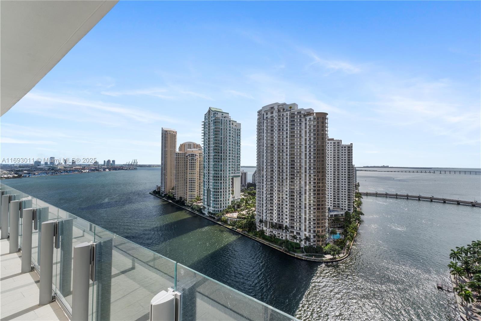 300 Biscayne Boulevard #2103, Miami, Florida image 14