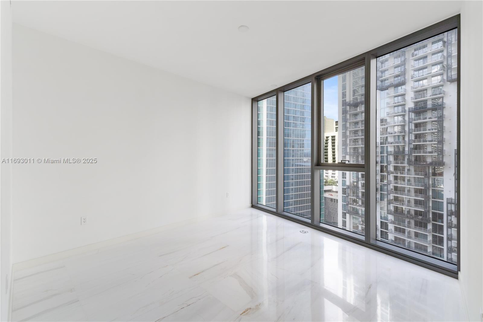 300 Biscayne Boulevard #2103, Miami, Florida image 39