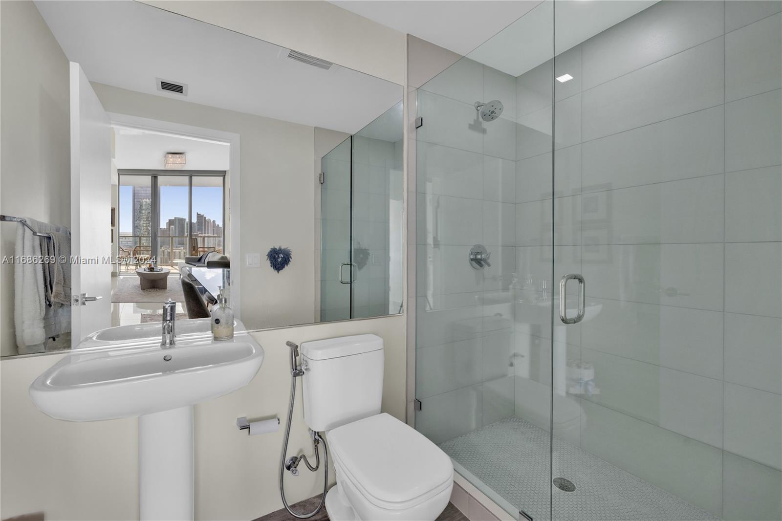 2900 NE 7th Ave #3208, Miami FL 33137