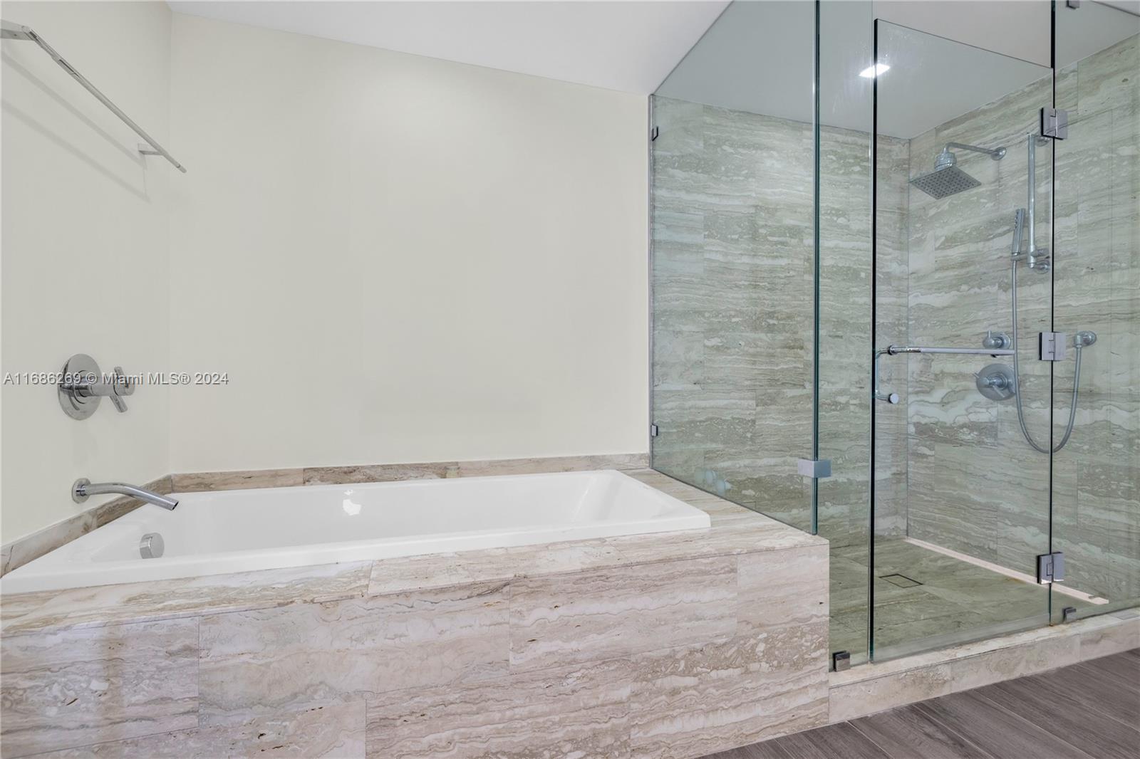 2900 NE 7th Ave #3208, Miami FL 33137