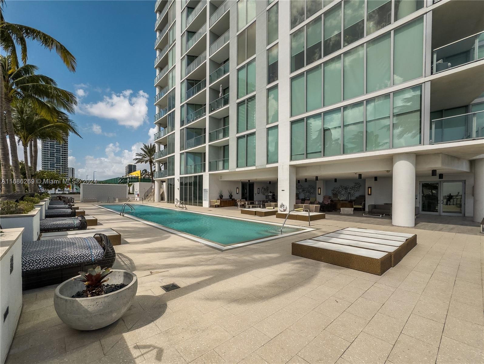 2900 NE 7th Ave #3208, Miami FL 33137