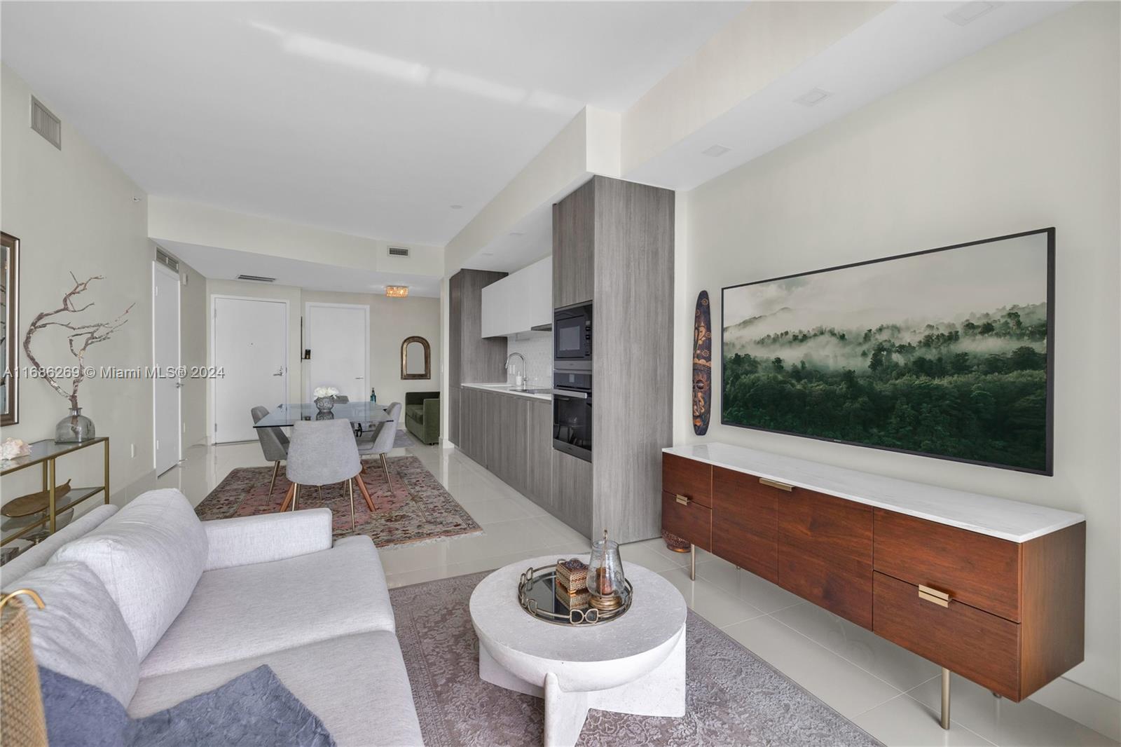2900 NE 7th Ave #3208, Miami FL 33137