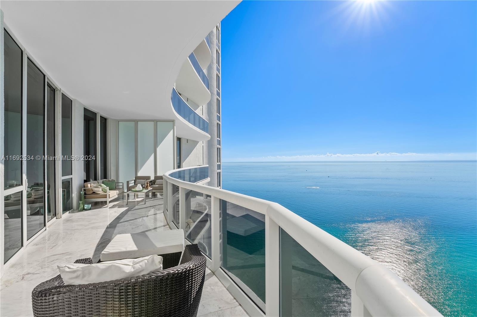 15901 Collins Ave, Sunny Isles Beach, Florida image 15