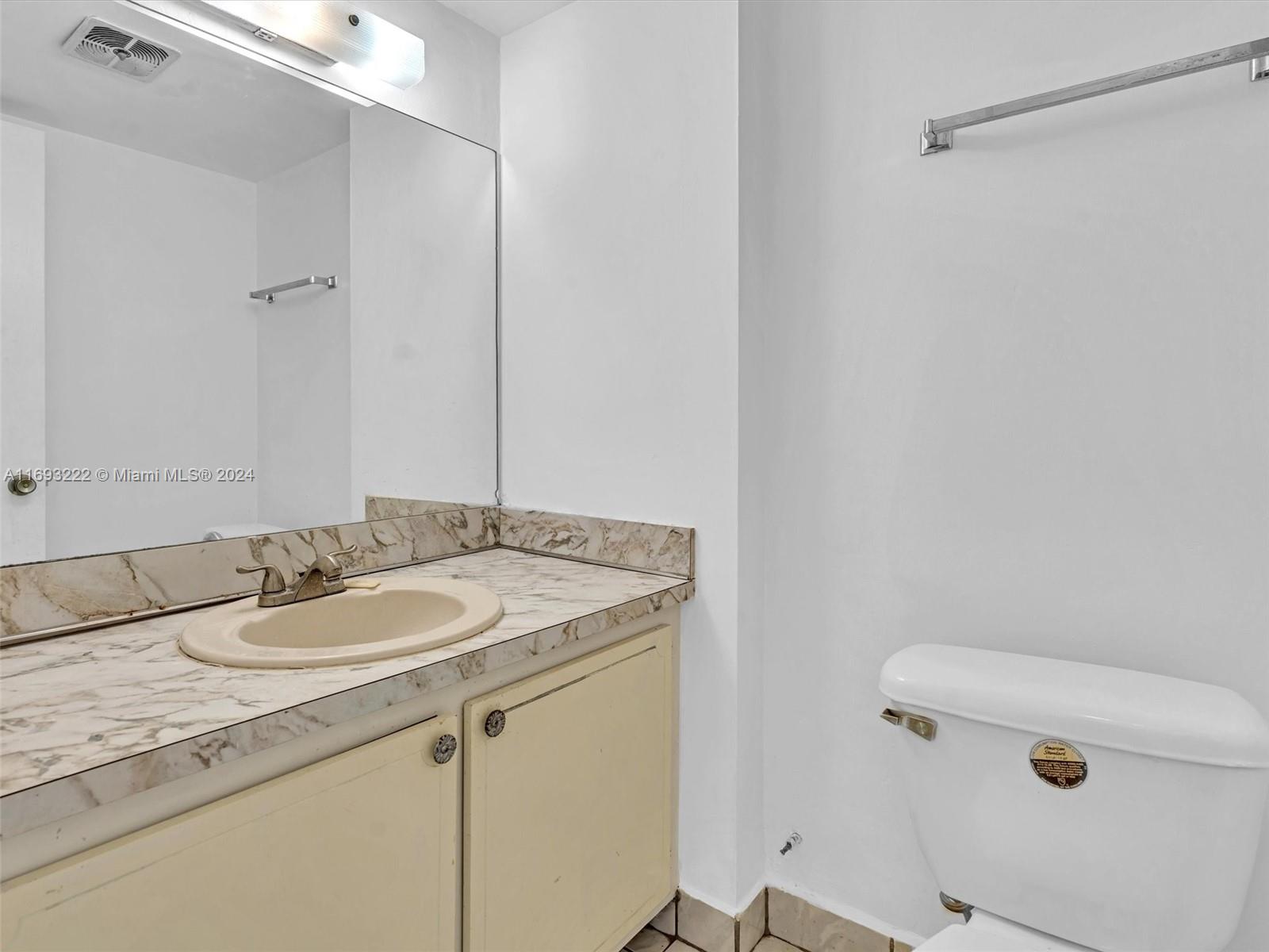 3849 NE 169th St #405, North Miami Beach, Florida image 12