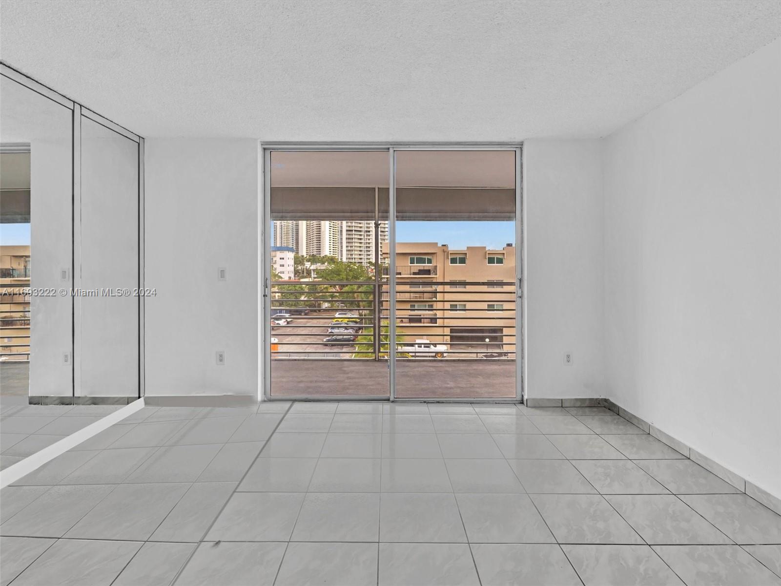 3849 NE 169th St #405, North Miami Beach, Florida image 20