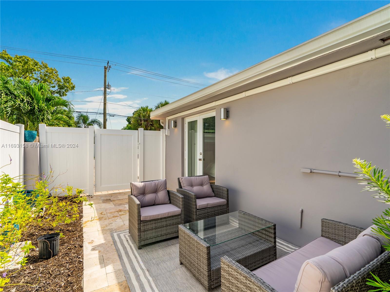 2741 NE 6th Avenue, Wilton Manors, Florida image 15