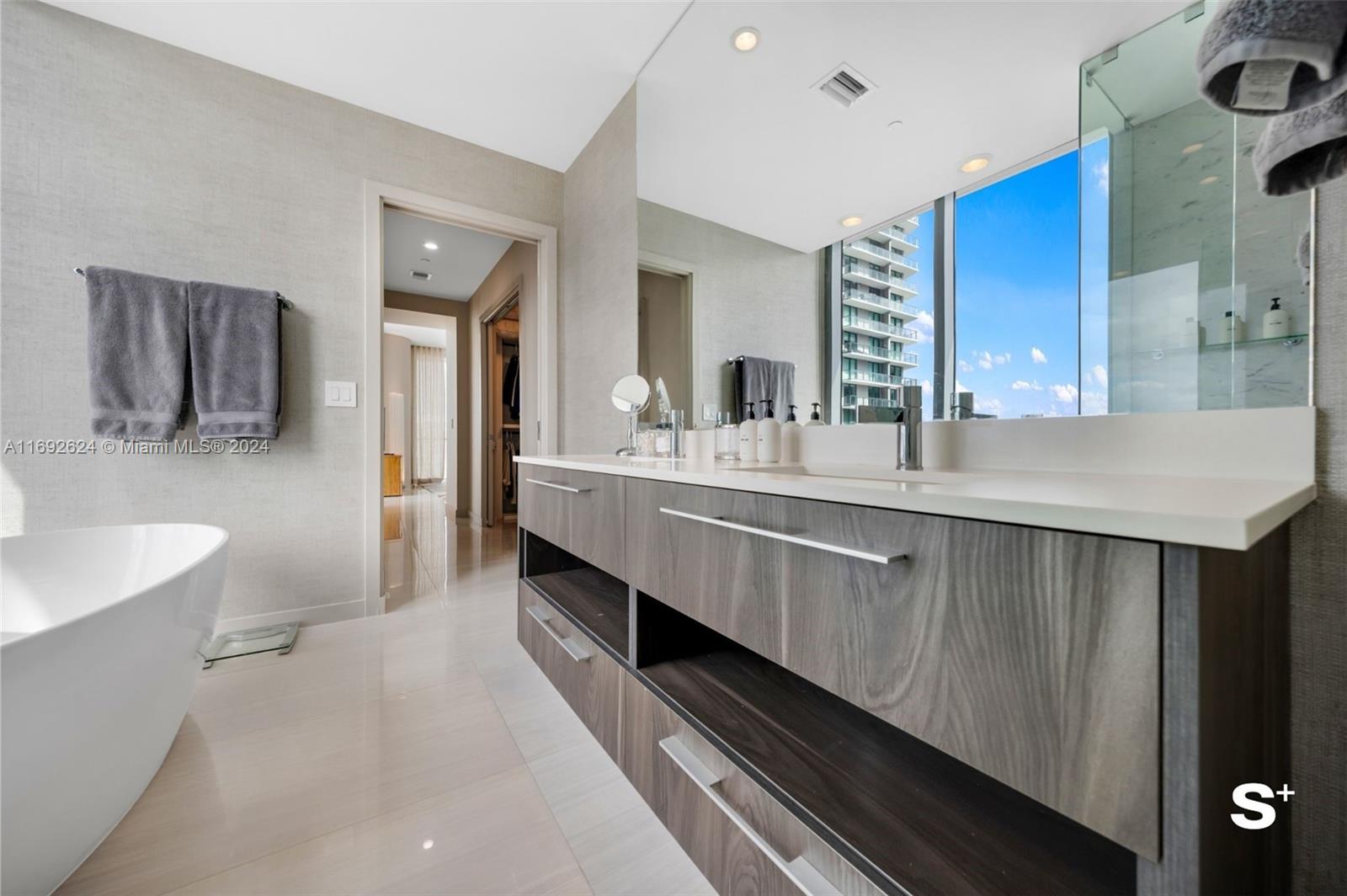 480 NE 31 St #2807, Miami FL 33137