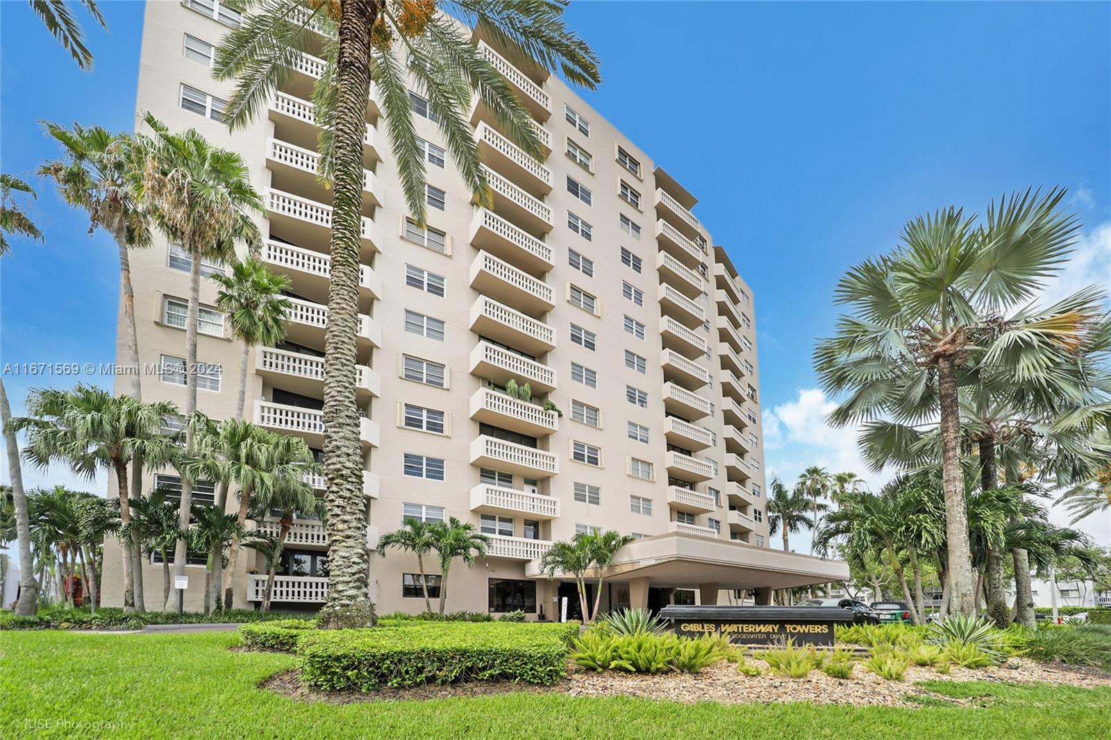 90 Edgewater Dr #1015, Coral Gables, Florida image 15