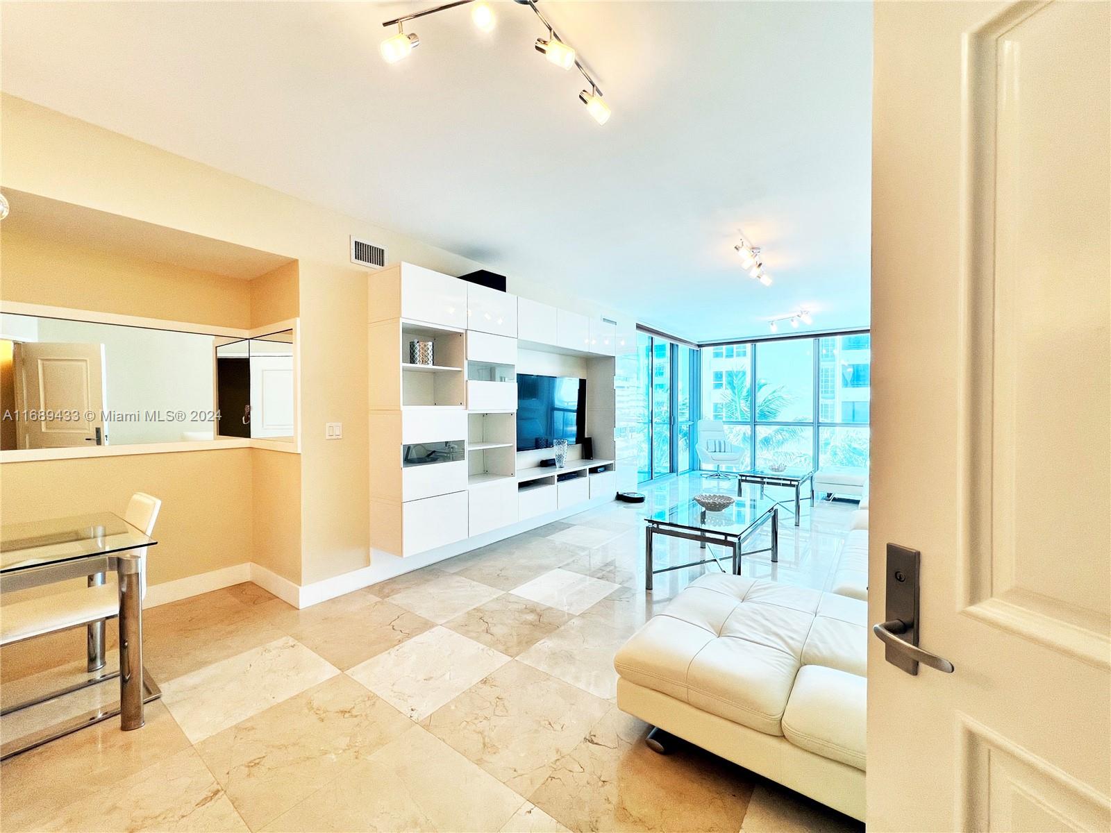 3101 S Ocean Dr #404, Hollywood, Florida image 4