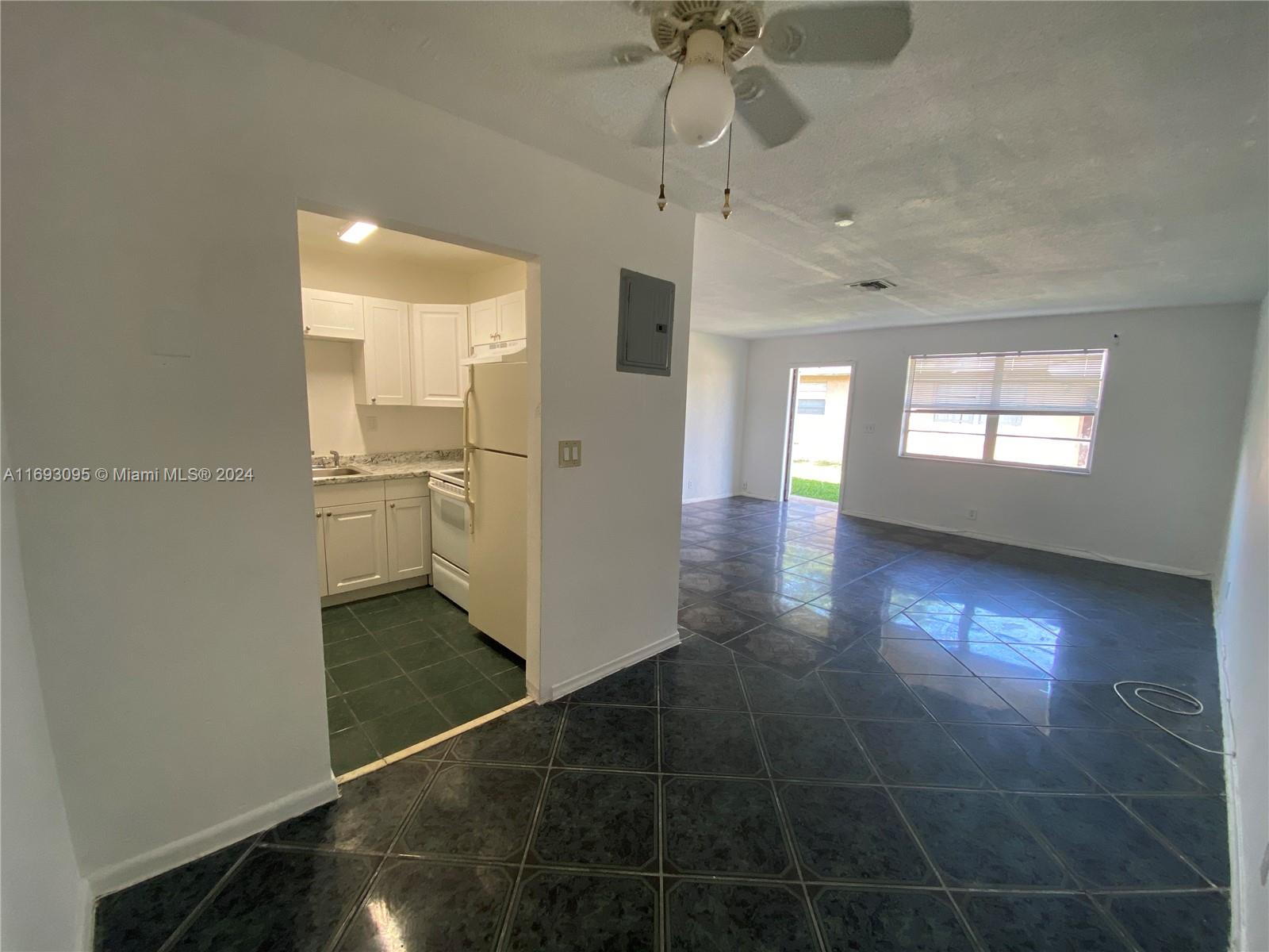 5401 NW 22nd St, Lauderhill, Florida image 34