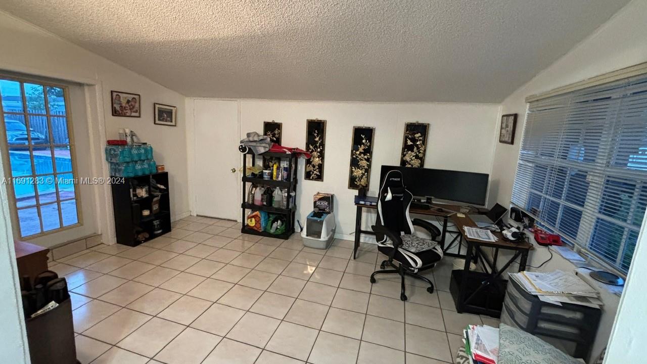 6480 W 12th Ave, Hialeah, Florida image 10