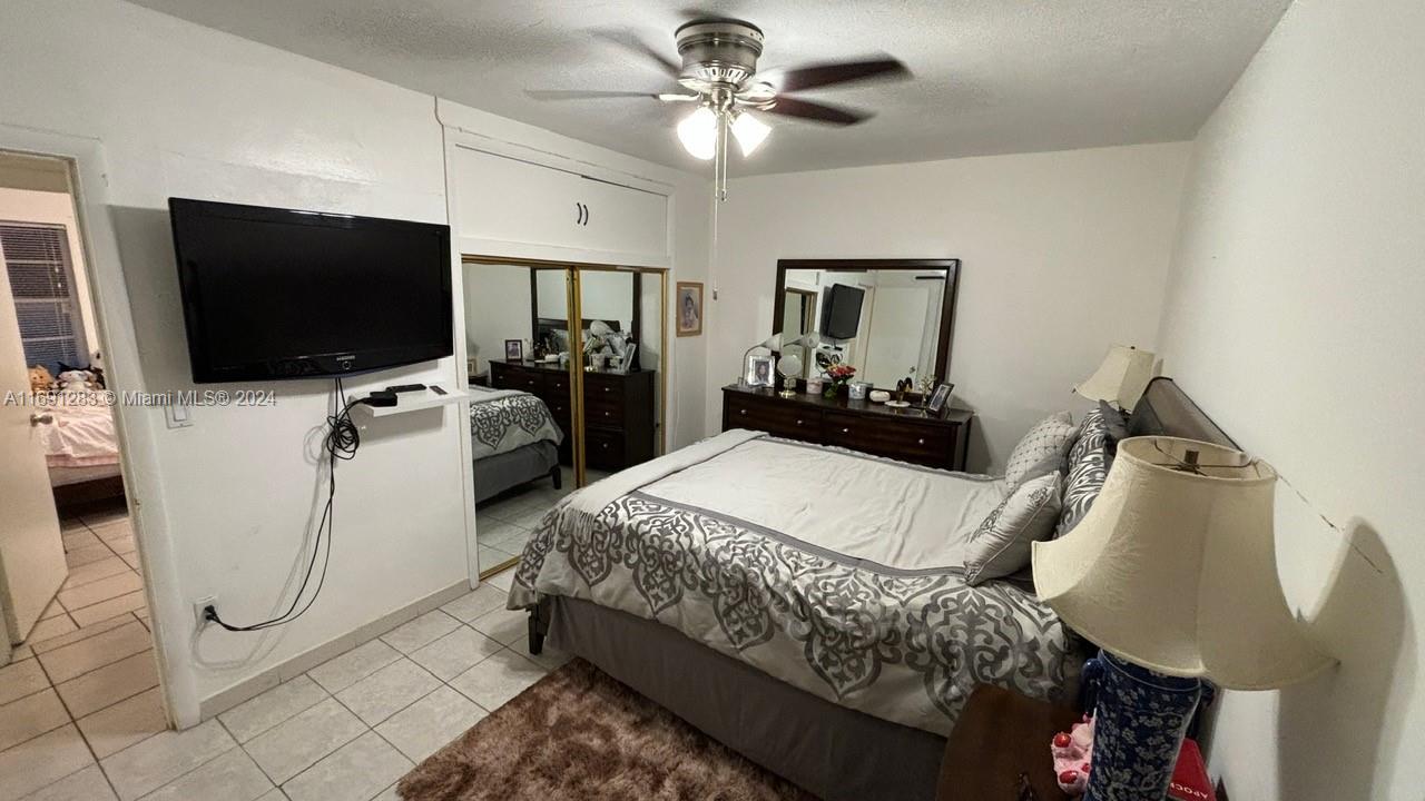 6480 W 12th Ave, Hialeah, Florida image 30