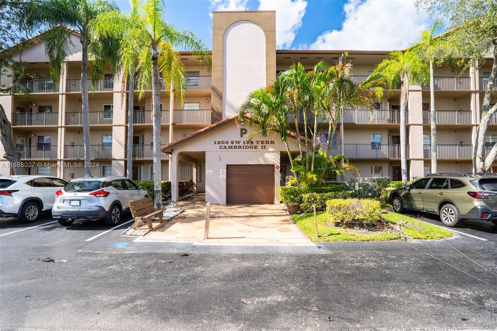 1300 SW 124th Ter #107P, Pembroke Pines, Florida image 1