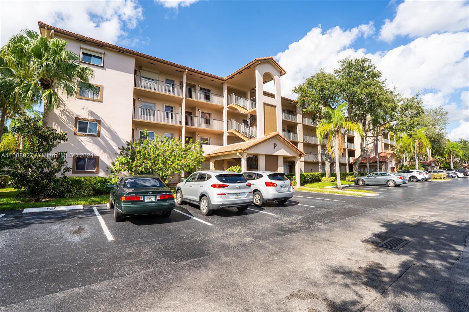 1300 SW 124th Ter #107P, Pembroke Pines, Florida image 2