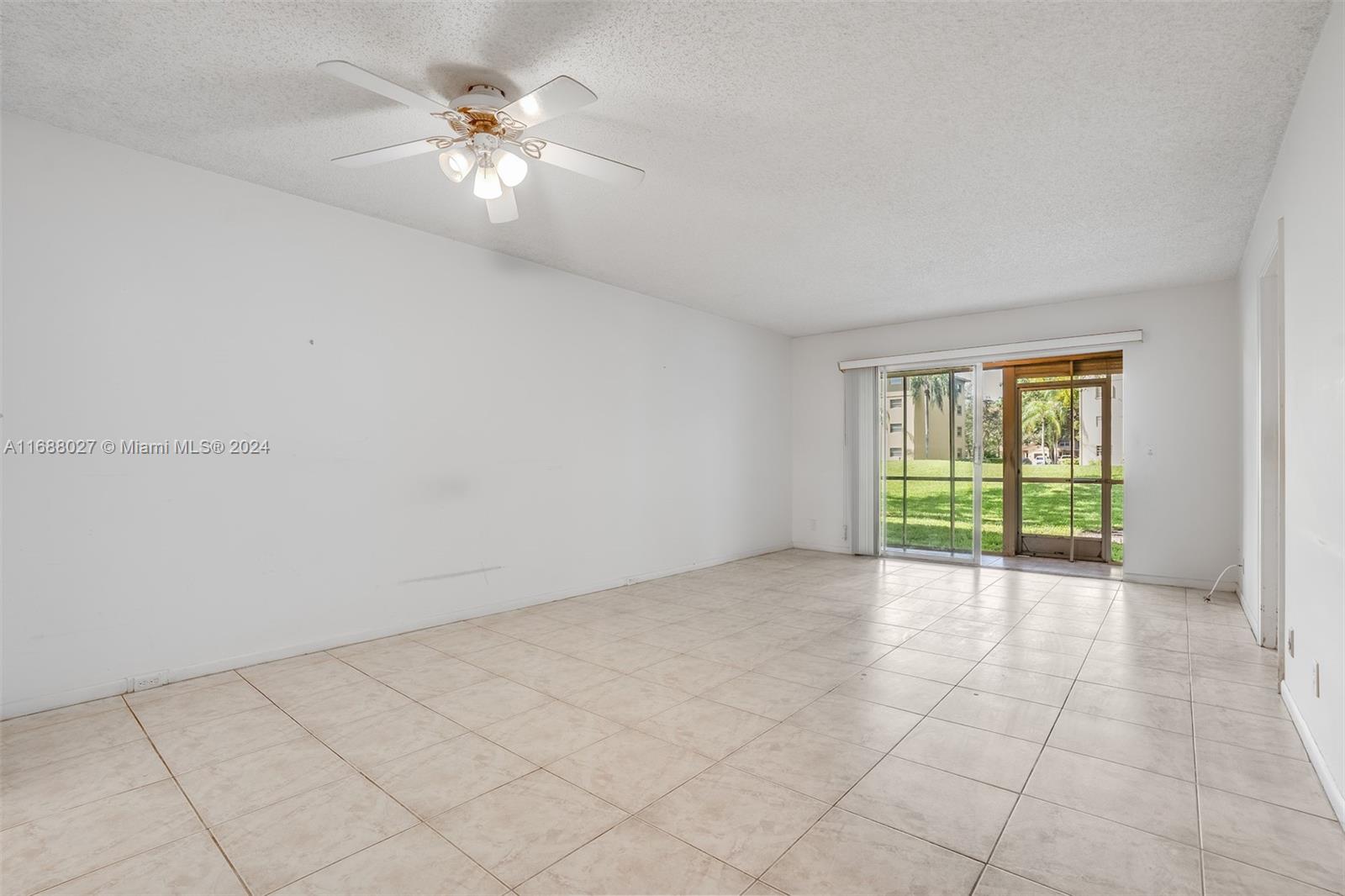 1300 SW 124th Ter #107P, Pembroke Pines, Florida image 4