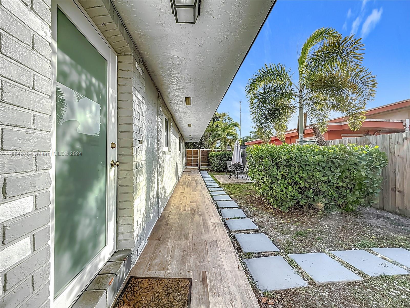 6127 SW 39th St, Miramar, Florida image 21